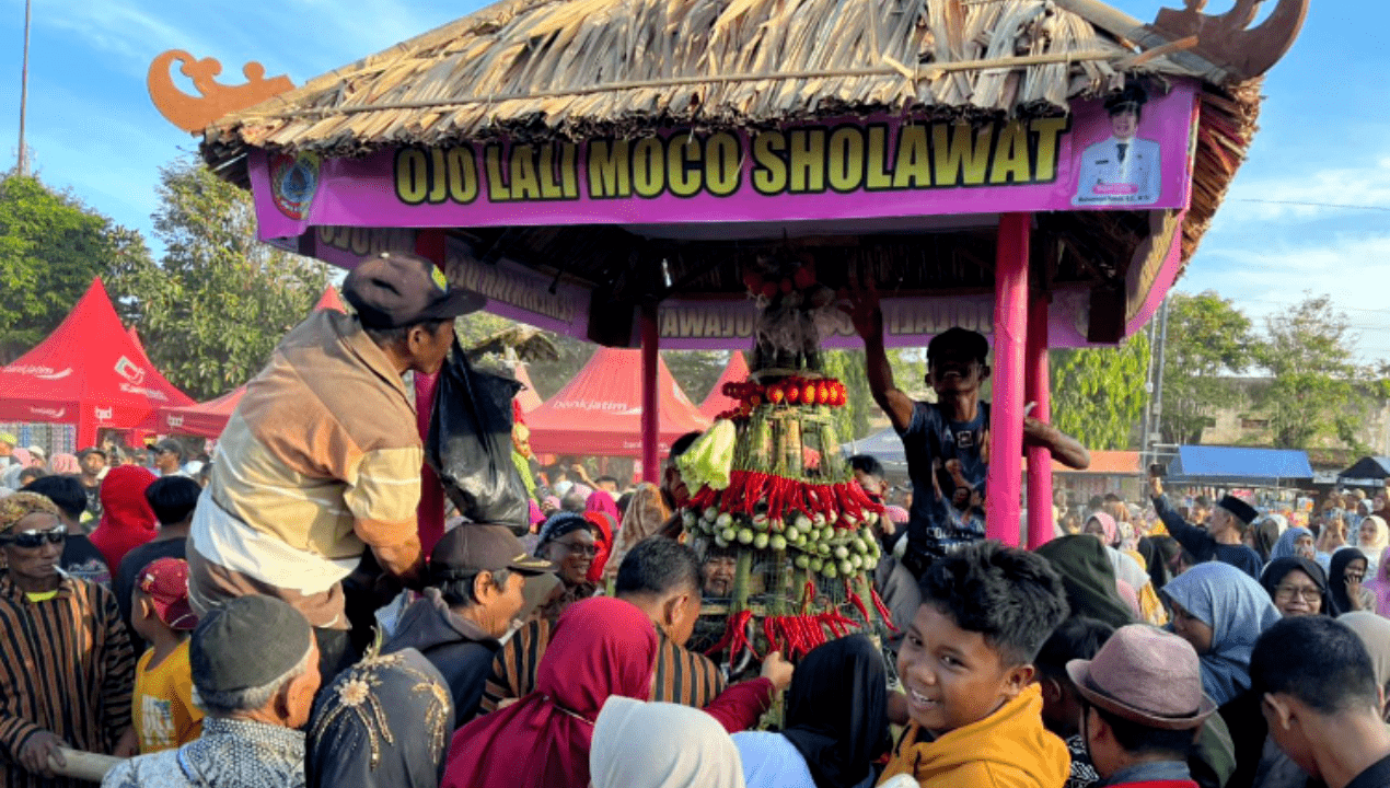 Festival Kaki Gunung Watu Pecah