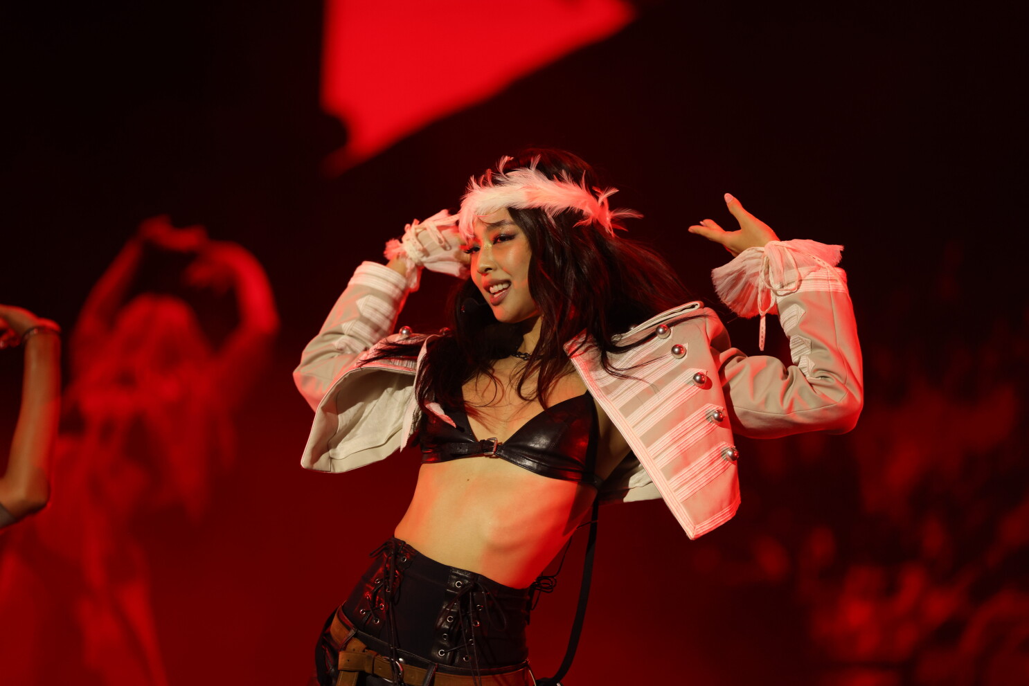 Ilustrasi jennie lollapalooza untuk artikel Jennie Lollapalooza: 'Ruby' Tampil Gemilang tapi Awal Kurang…